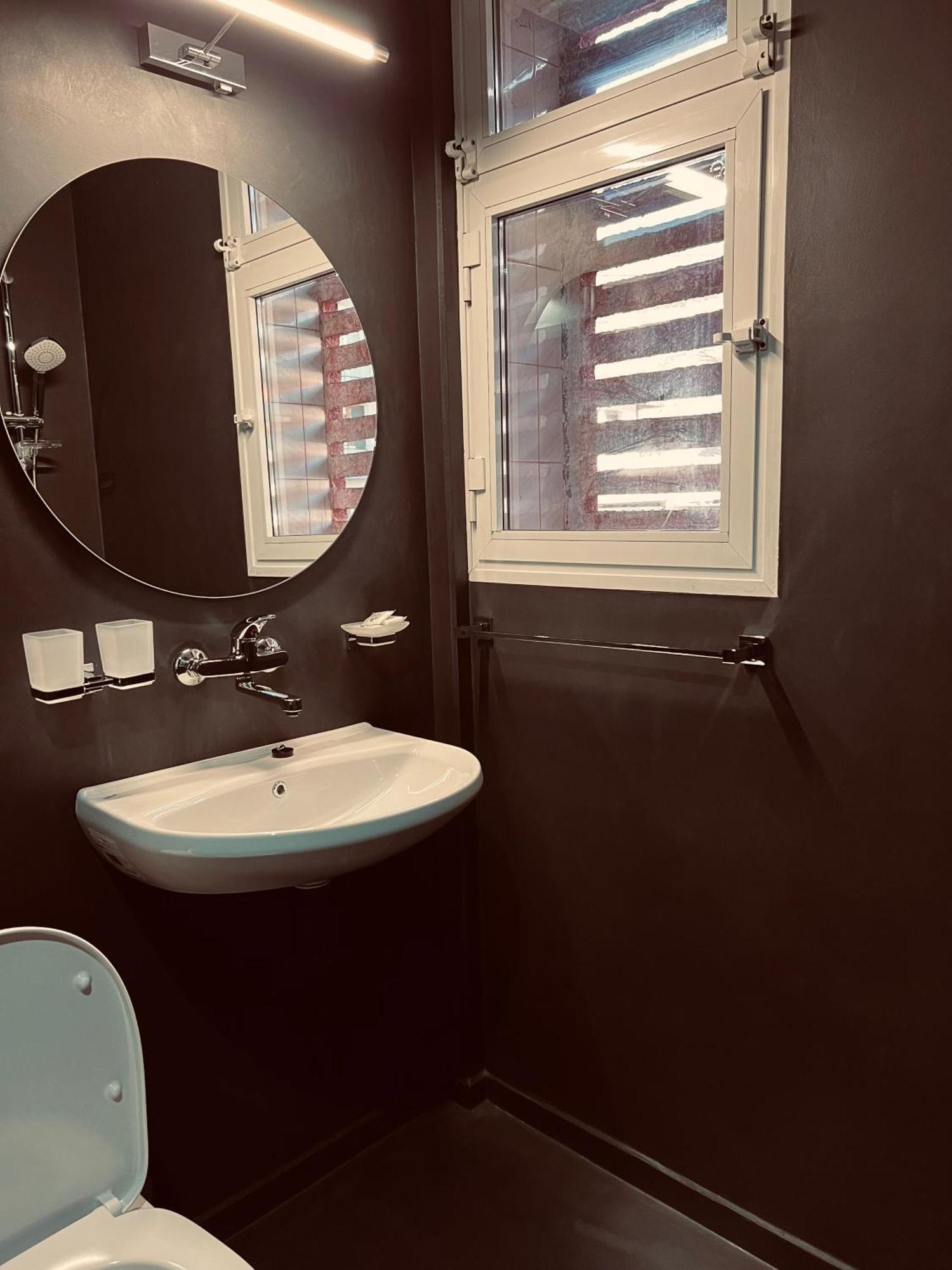 Central Apartment Black Cat 卡尔洛沃 外观 照片